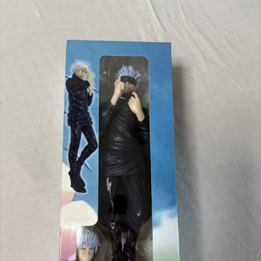 Gojo figure fake