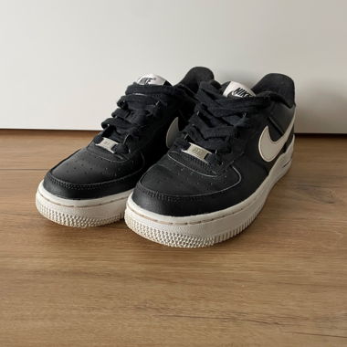 Nike Air Force 1, schwarz 36