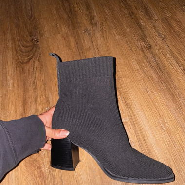 Stiefeletten/    Sock boots