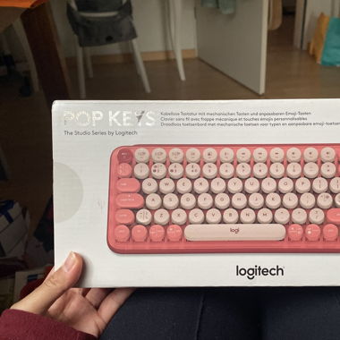 Logitech Pop Keys (reserviert)