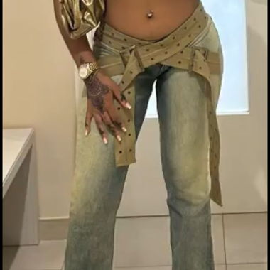 jeans