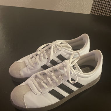 Adidas Schuhe