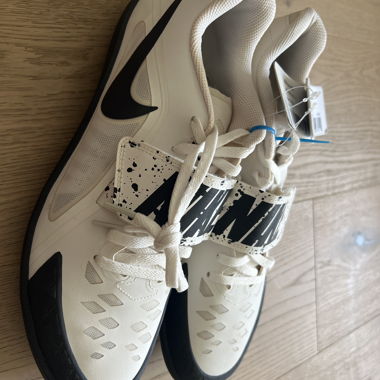 NEW Nike Zoom Rival white sport shoes