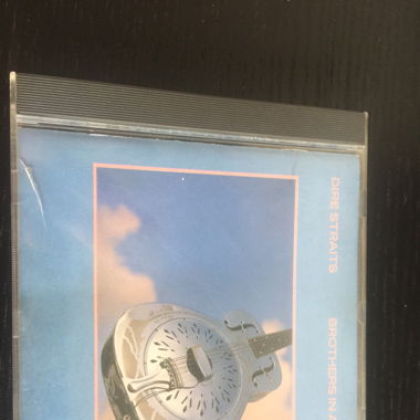 CD DIRE STRAITS BROTHERS IN ARMS  (1985)