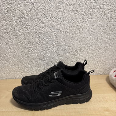 Skeatchers 
