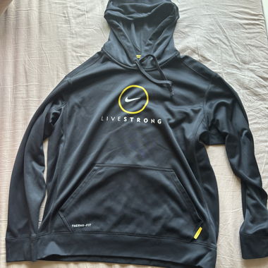 Nike Stay Strong - Therma fit 