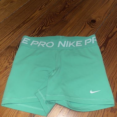 Pantaloncini Nike Pro verde/turchese
