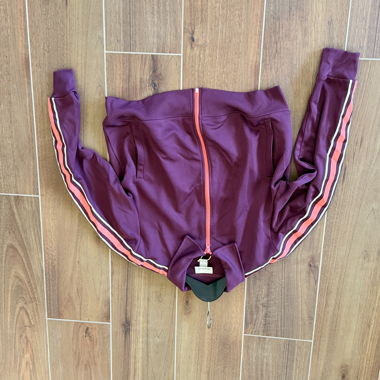 Veste de sport violette