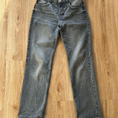 Graue Jeans Pull&Bear