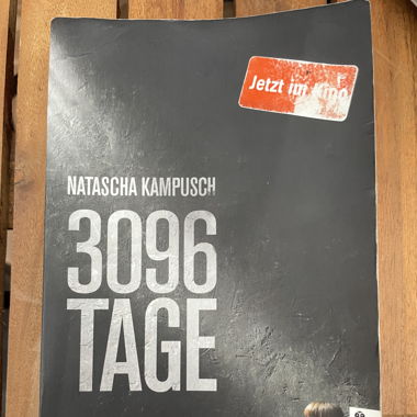 Book 3096 Days