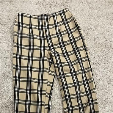  Locker geschnittene Hosen