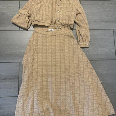 Two-piece set with skirt