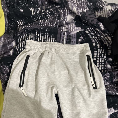 Grey short 