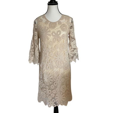 ROUGE crochet lace dress
