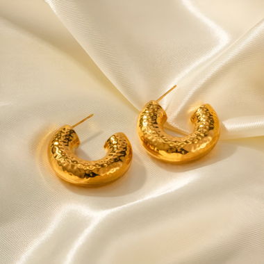 Orecchini a cerchio color oro