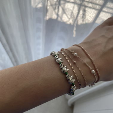 Lot de bracelets