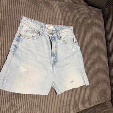 Bershka Denim-Shorts