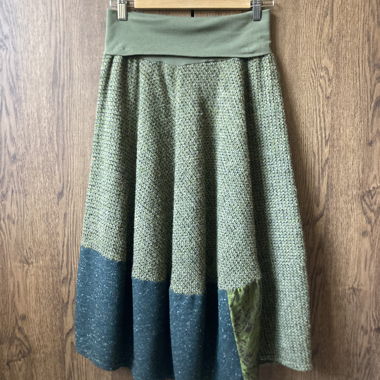 Green wool skirt