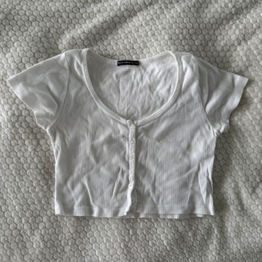 Brandy Melville crop top