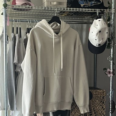 Sweat à capuche crème