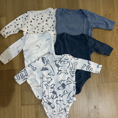 BABYKLEIDER GRÖSSE 62