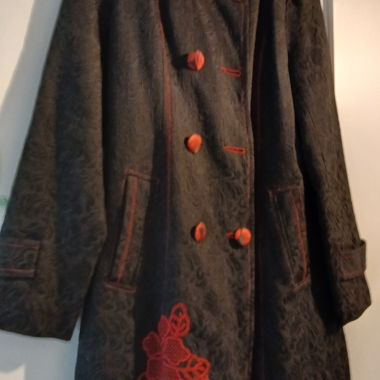 Cappotto lungo ricamato doppiopetto