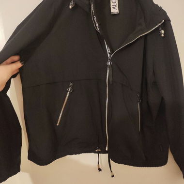 Rain jacket