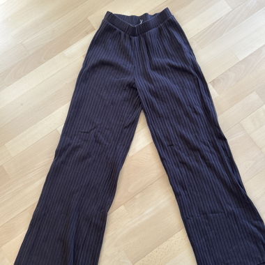 Pantaloni ampi a coste marroni