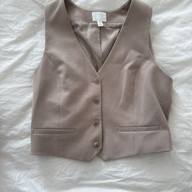 Beige suit vest