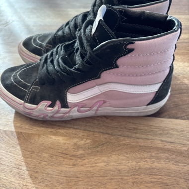 Black Vans Sneakers with Pink Flames