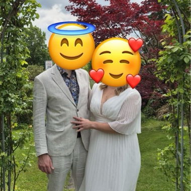 Weisses Midikleid, Hochzeitskleid (zivil)