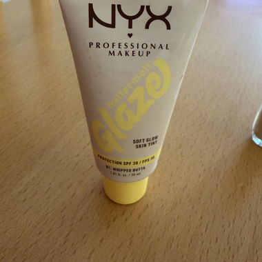 NYX Skin Tint