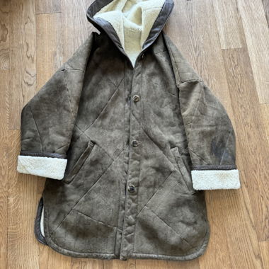 Vintage coat from Brocki