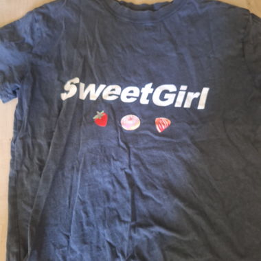 T-shirt mignon pour l’été