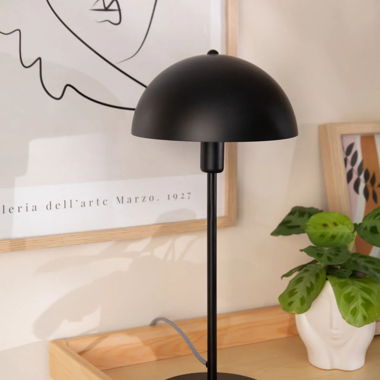 Lampe de table noire
