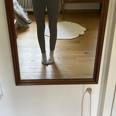 zara caried leggins