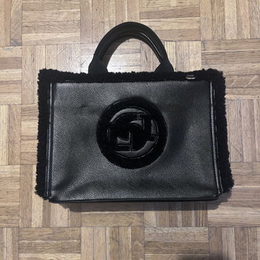 Black Leather Handbag with Shoulder Strap Dune