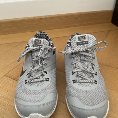 Nike Training TR 5