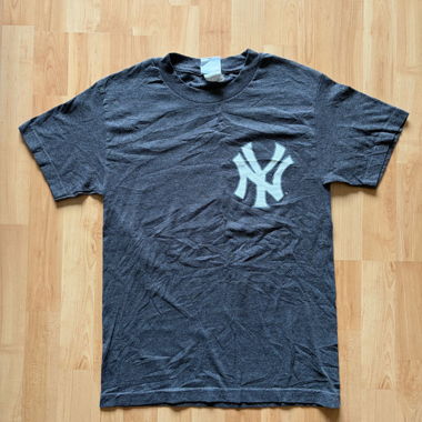 Majestic Yankees T-shirt