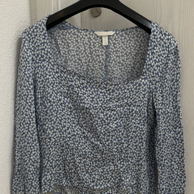 H&M floral blouse