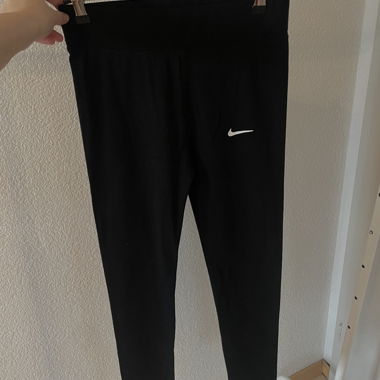 Leggings sportivi neri Nike
