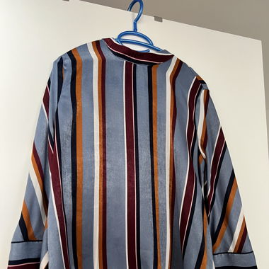 Bluse farbig
