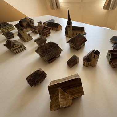 Hausmodelle Historische Bauten, Marga-Schuhpflege