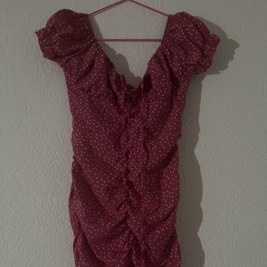 Robe rose à point blanc 
