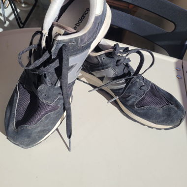New Balance Sneakers