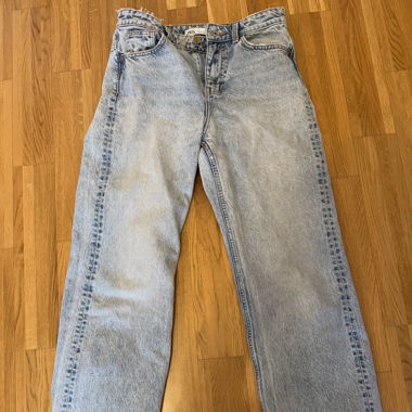 Zara jeans