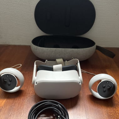 Meta Quest 2 - 265 GB mit Meta-Schutzbox