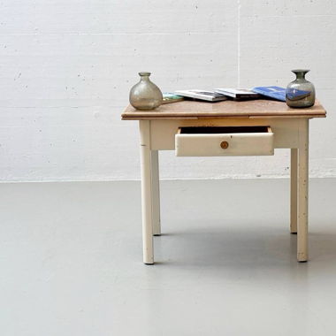 Extendable Kitchen Table with Drawer