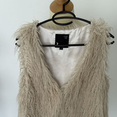 Faux Fur Vest Size 38 Beige