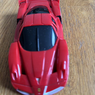 Ferrari FXX Evoluzione Massstab 1:38